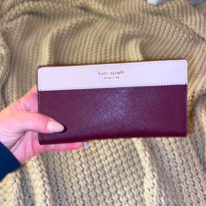 Kate spade slim bifold wallet